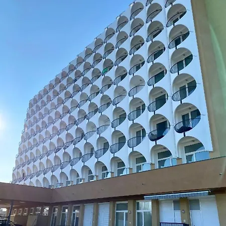 Lägenhet Sunset Apartman